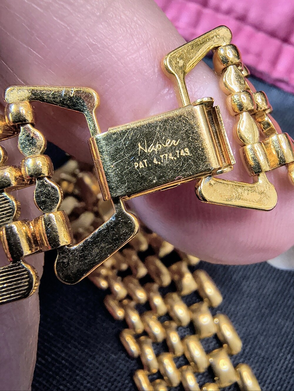 Vintage Napier Gold Tone Panther Link Cleopatra Collar Necklace Signed 16" - Picture 5 of 10